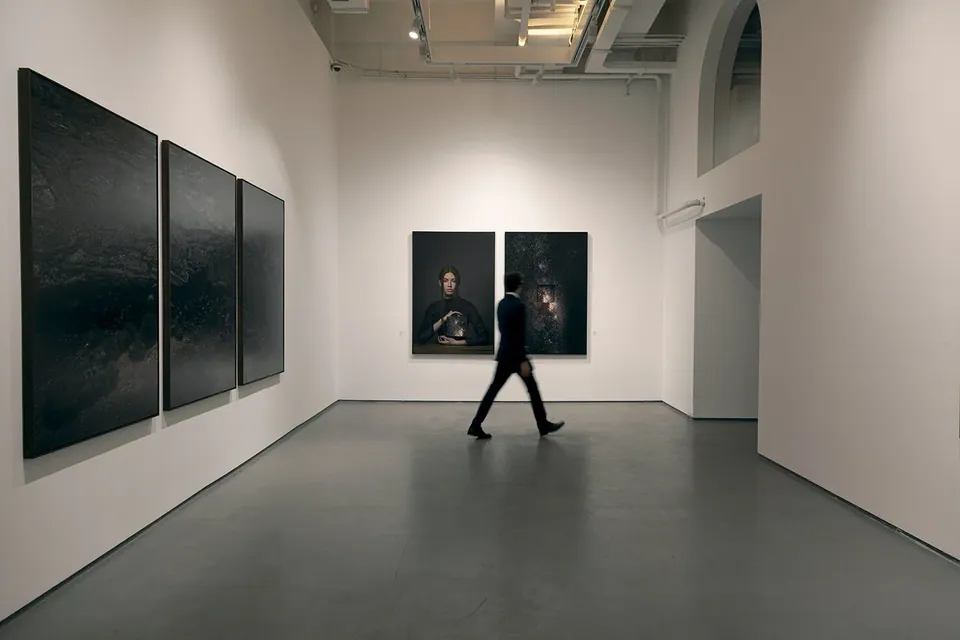 Installation view, Memento